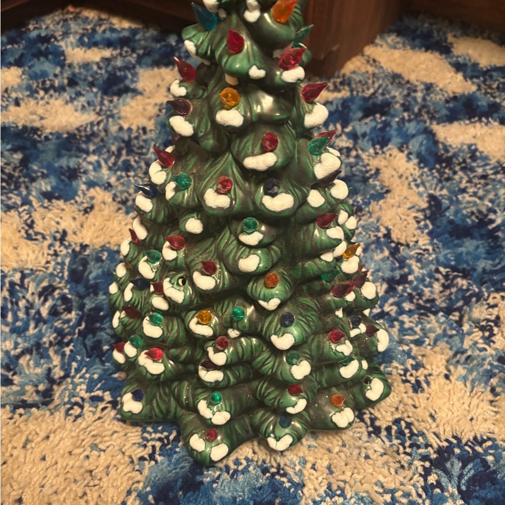 Ceramic Christmas Tree with Multicolor Lights